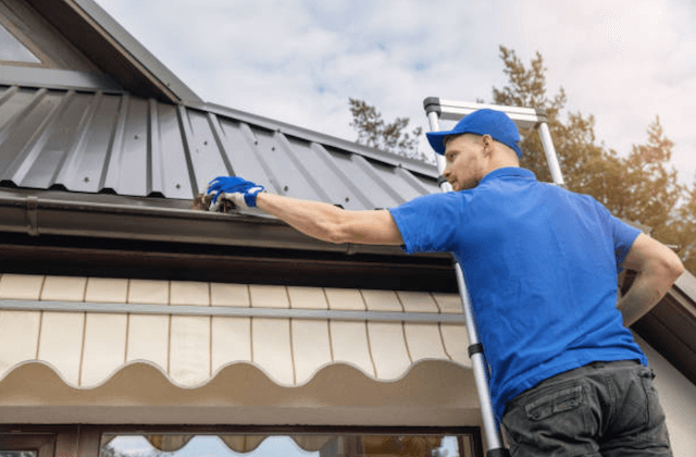 gutter cleaning in east lansing